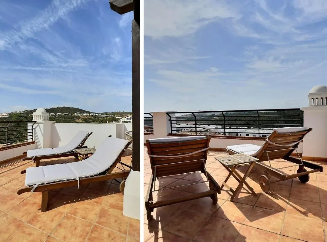 Gorgeous 3-Bedroom Penthouse With Expansive Terrace In Casares Costa Buenas Noches 0*,  Spain