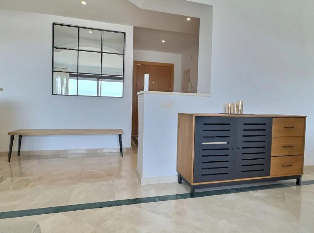 Apartment Gorgeous 3-Bedroom Penthouse With Expansive Terrace In Casares Costa Buenas Noches Spain